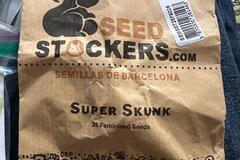 Sell: Super Skunk-SEED STOCKERS-Unopened pack 25 feminized seeds