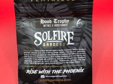 Venta: Hood Trophy  - Solfire Gardens
